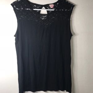 Toto black sleeveless top with lace top trim LG
